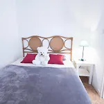 Pour 4 Pers Avec Balcon Et Parking Pres De - Fr-1-296-223 Saint-Lary-Soulan