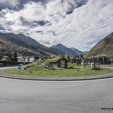 Pour 4 Pers Avec Balcon Et Parking Pres De - Fr-1-296-223