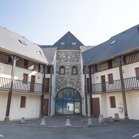 Pour 4 Pers Avec Balcon Et Parking Pres De * Saint-Lary-Soulan